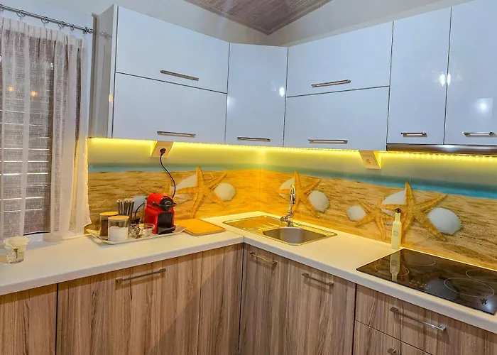 Potidaia Elegant Summer House Сasa de vacaciones *