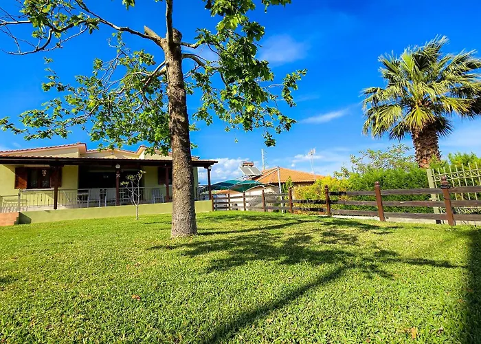 Potidaia Elegant Summer House * Nea Poteidaia