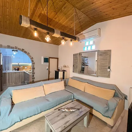 Дом отдыха Potidaia Elegant Summer House